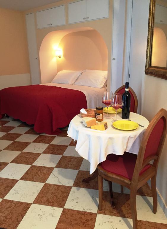 Apartment Olanda *